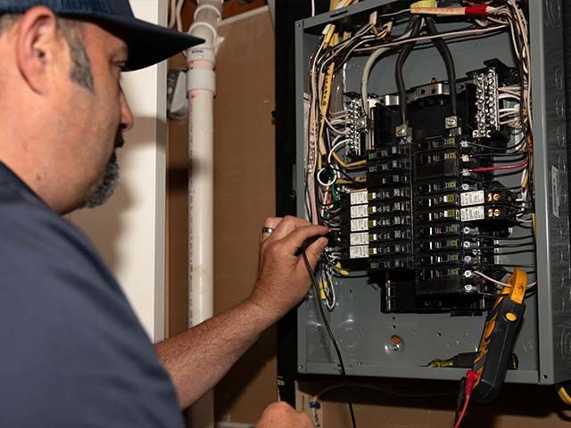 Electrical Panel & Circuit Breaker Specialists In Alexandria